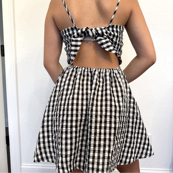 Twist Knot at Front Black And White Gingham Spaghetti Strap Mini Dress - Picture 2 of 3